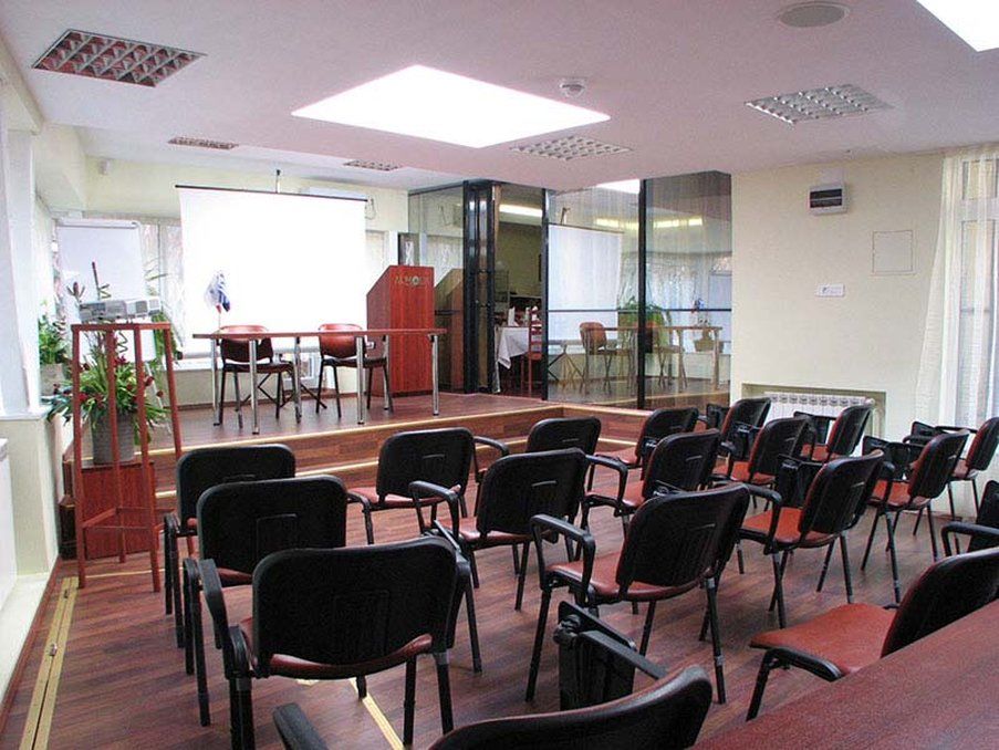 Atrium Center 4* Bucharest